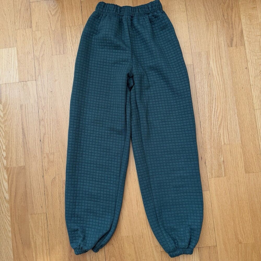 Princess Polly Waffle Knit Quilted Sweatpants Green 0 EUC Lounge St Patrick’s